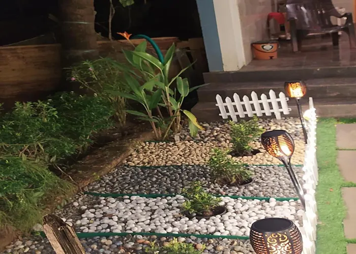 Arundekar Home Stay In 2 Minutes Walk Beach Ac Room